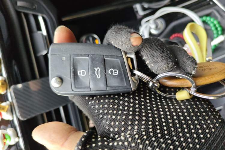 Used Volkswagen Tayron 2019 380TSI Four-Wheel Drive Prestige Version China V Standard Vehicle Key