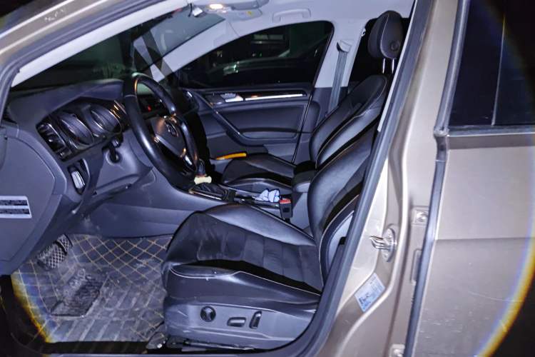 Used Volkswagen Golf 2016 280TSI Automatic Flagship Model
