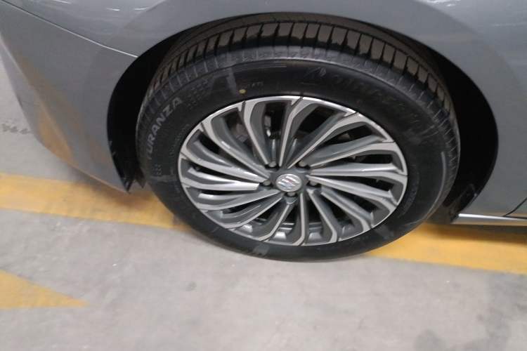 Used Buick LaCrosse 2023 28T Enjoyment Edition
