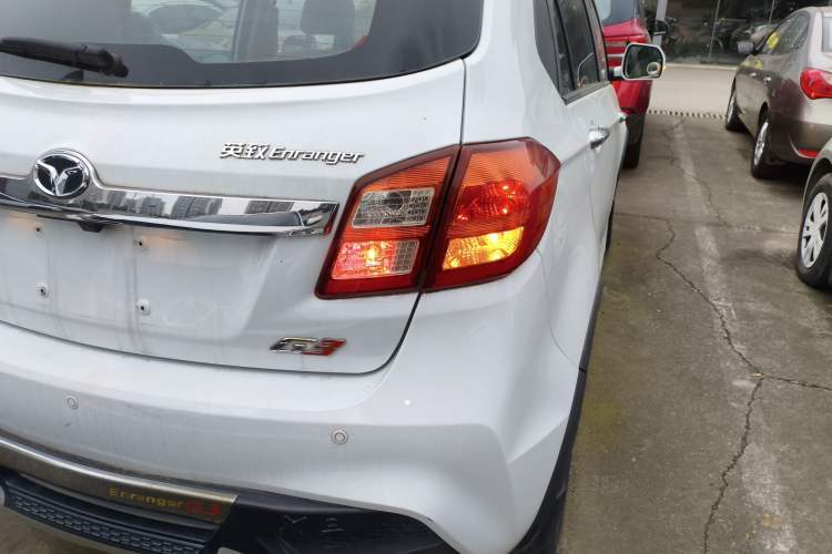 Used FAW Yingzhi G3 2015 1.5L CVT Zhihao Edition Right Rear Taillight