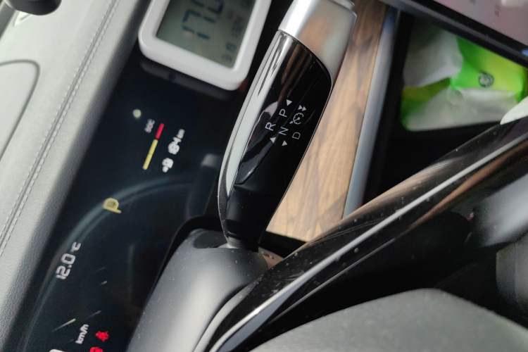 Used NETA S 2024 Pure Electric 520km Rear-Drive Lite Version Gear Lever