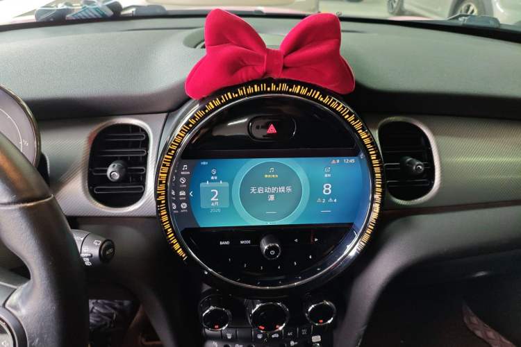 Used MINI 2022 1.5T COOPER Classic Edition
