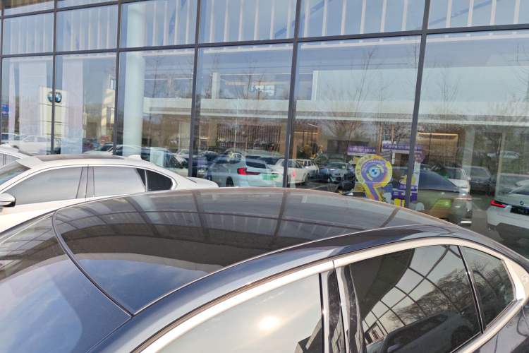 Used BMW i5 2024 eDrive 35L M Sport Package
