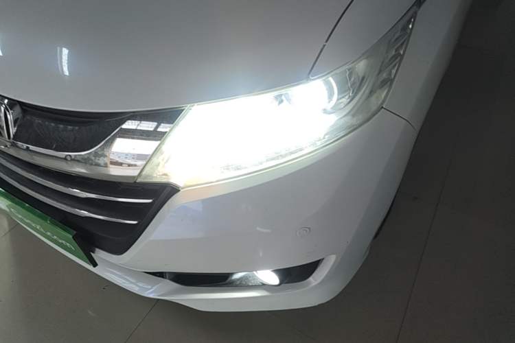 Used Honda Odyssey 2015 Revised 2.4L Luxury Edition
