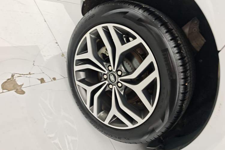 Used Land Rover Range Rover Evoque 2022 Aurora L 249 PS R-Dynamic Luxury Edition