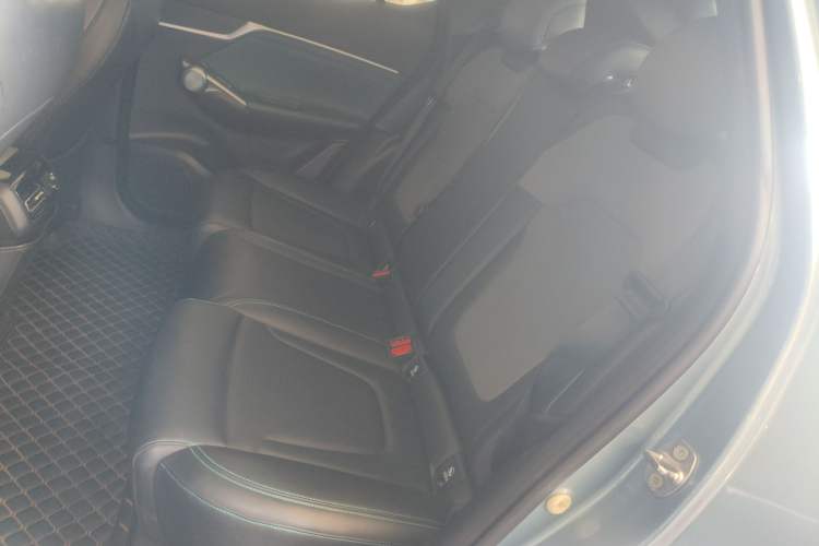 Used GAC Trumpchi EMKOO 2022 1.5T Supernova Pro Edition Left Rear Seat