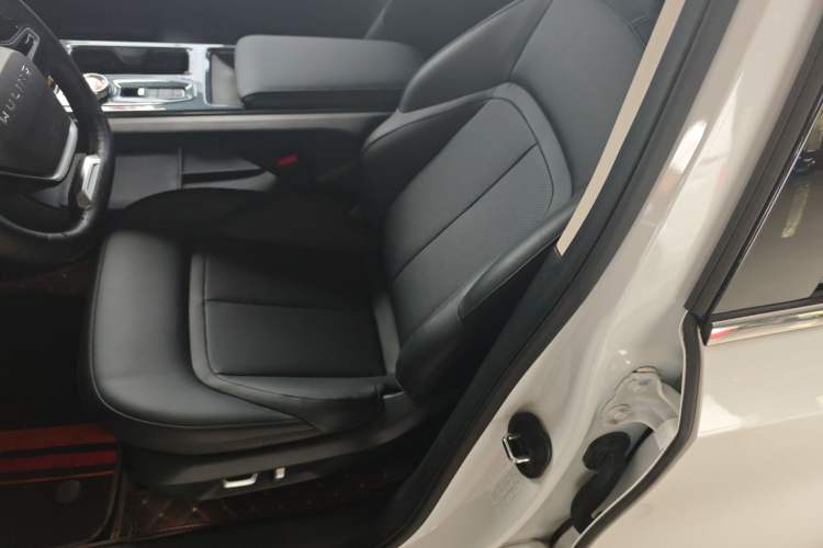 Used Wuling Xingguang 2024 Co-Creation Edition 150 Flagship Model
