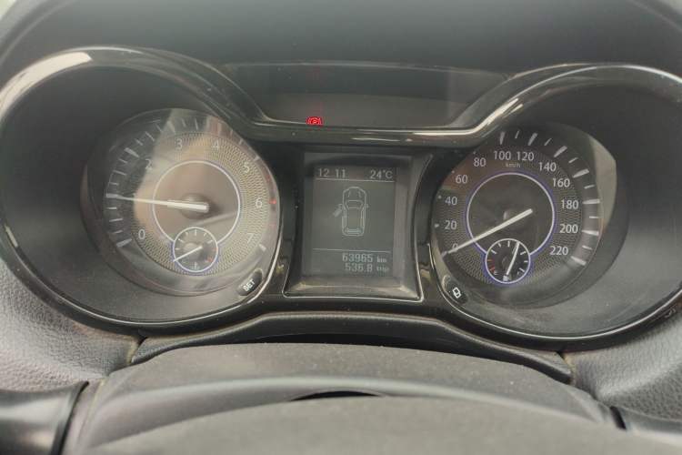 Used JMC Yusheng S350 2013 2.0T Manual 4x4 Gasoline Luxury Edition 5 Seats Instrument Cluster