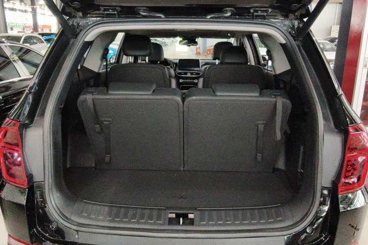 Used Hyundai Santa Fe 2020 380 TGDi Automatic Two-Wheel Drive DLX Prestige Edition PLUS