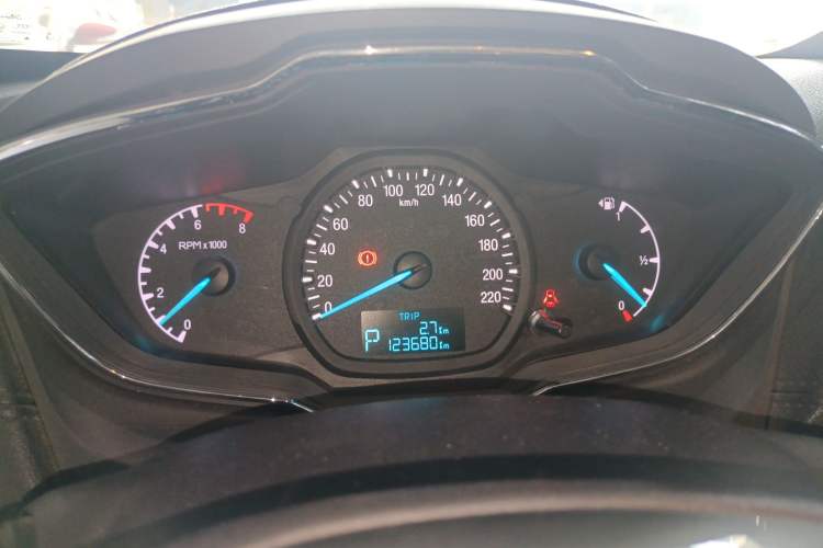 Used Ford Escort 2015 1.5L Automatic Fashion Model