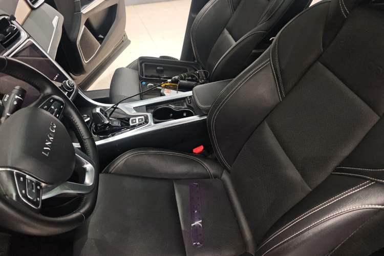 Used Lynk & Co 01 2019 2.0T Two-Wheel-Drive Pro Version China VI Standard Left Front Seat