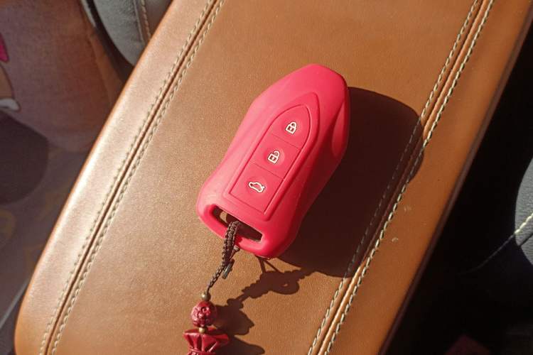 Used Zotye T300 2017 1.5T CVT Luxury Model
