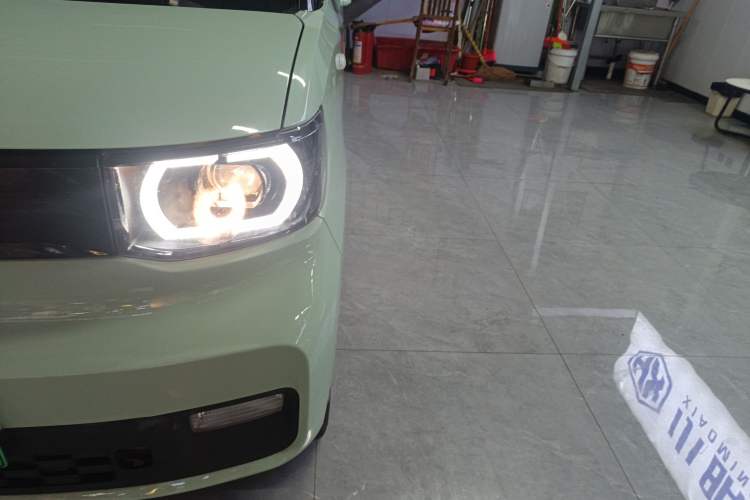 Used Wuling Hongguang MINIEV 2021 Macaron Premium Model – Lithium-NMC Left Front Headlight