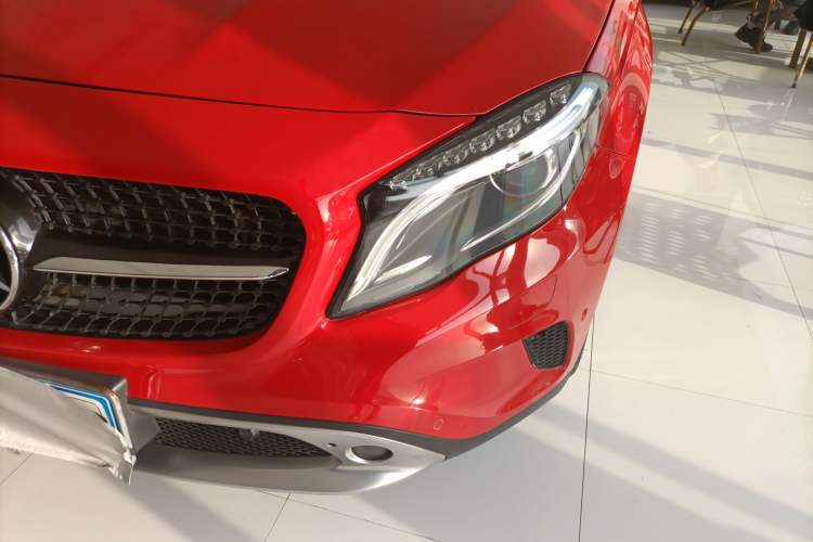 Used Mercedes-Benz GLA 2015 GLA 220 4MATIC Fashion Model