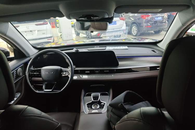 Used Chery Tiggo 8 PRO 2024 Champion Edition 290T Two-Wheel Drive Peak Version 5 Seats Center Console