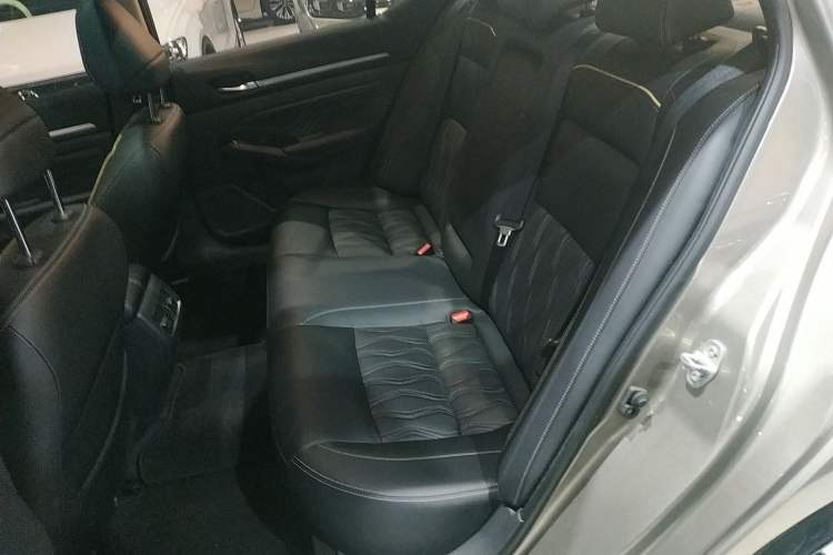 Used Nissan Teana 2022 2.0L XL-Upr Enjoyment Edition