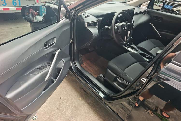 Used Toyota FRONTLANDER 2023 2.0L CVT Elite Edition
