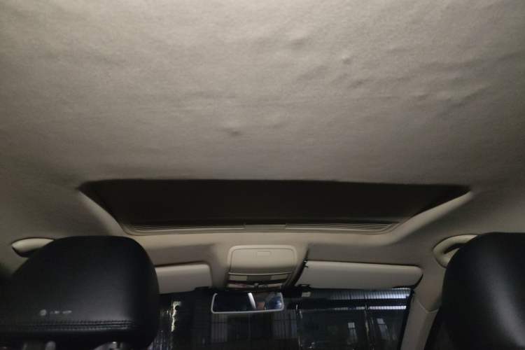 Used Volkswagen Sagitar 2009 1.6L Manual Comfort Edition
