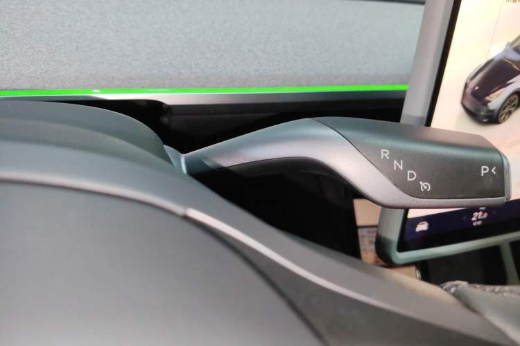 Used Tesla Model Y 2024 Rear-Wheel-Drive Version