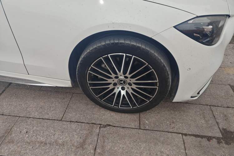 Used Mercedes-Benz C-Class 2023 C 260 L Sport Edition Right Front Wheel Hub