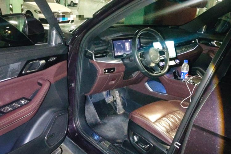 Used Lynk & Co 09 2021 2.0T Ultra Six-Seater
