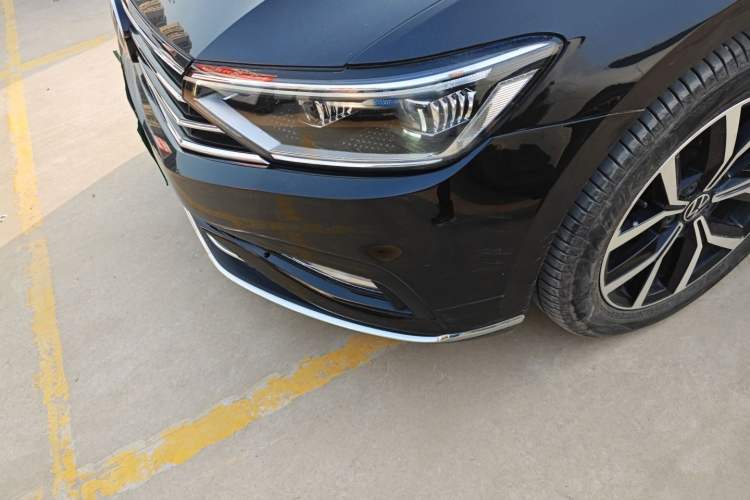 Used Volkswagen Magotan 2020 330TSI DSG Leading Model
