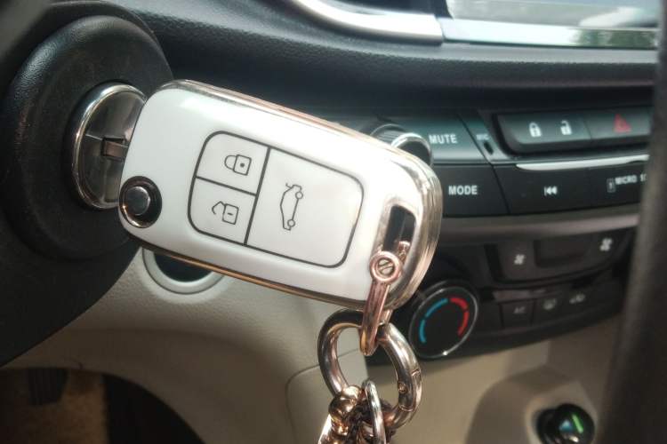 Used Buick GT 2017 15N Automatic Elite Version