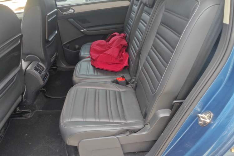 Used Volkswagen Touran 2016 Volkswagen Touran L 280TSI DSG Comfort Edition
