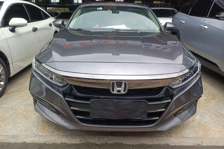 Used Honda Accord 2018 260TURBO Luxury Edition China VI Front