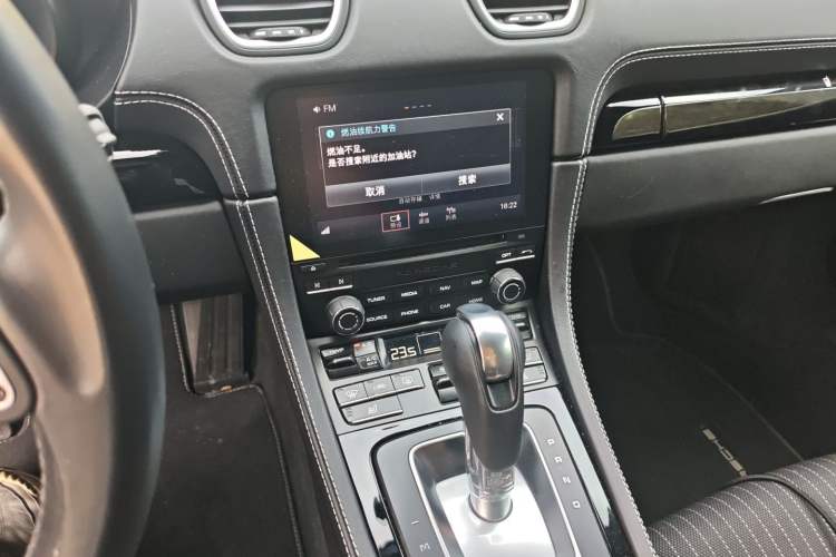 Used Porsche 718 2022 Boxster T 2.0T Audio And AC Panel