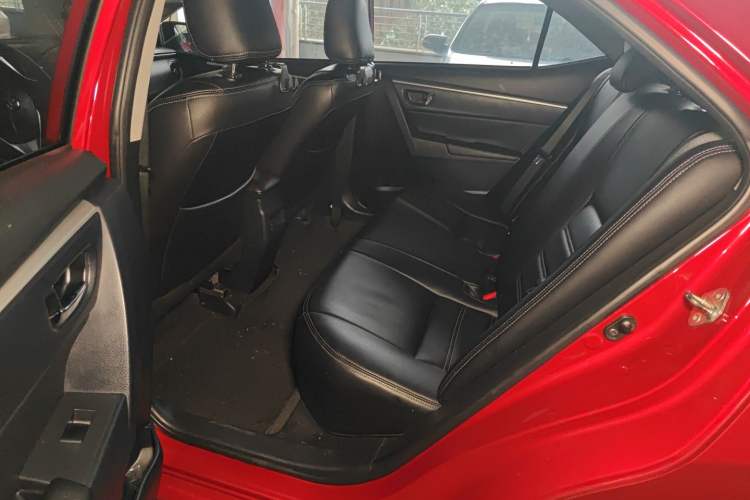 Used Toyota Corolla 2017 Revised Version 1.2T S-CVT GL