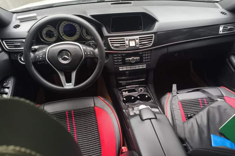 Used Mercedes-Benz E-Class 2014 Revised E 260 L Sport Luxury Edition Center Console