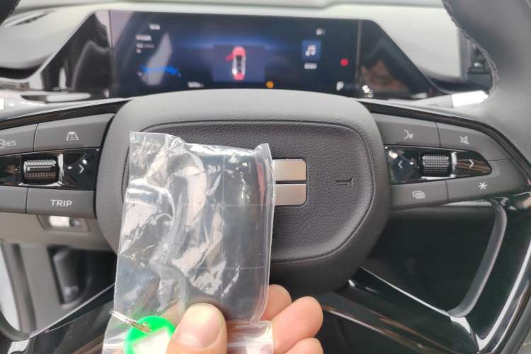 Used Geely Galaxy L6 2024 125km PLUS Dragon Edition