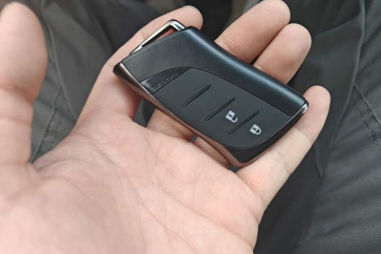 Used Lexus NX 2015 200T All-Wheel-Drive Fēngshàng Edition Vehicle Key