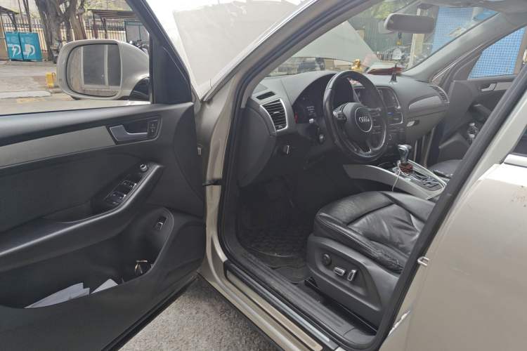 Used Audi Q5 2015 40 TFSI Technology Edition