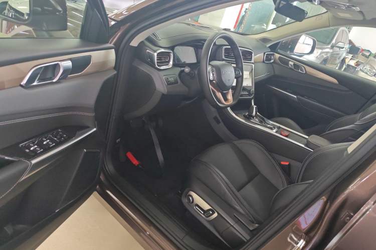 Used Lynk & Co 01 2017 2.0T Two-Wheel Drive Pro Edition Driver Seat