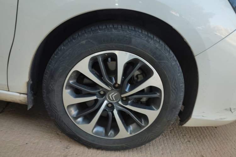 Used Citroen C4L 2016 1.2T Automatic Leading Model
