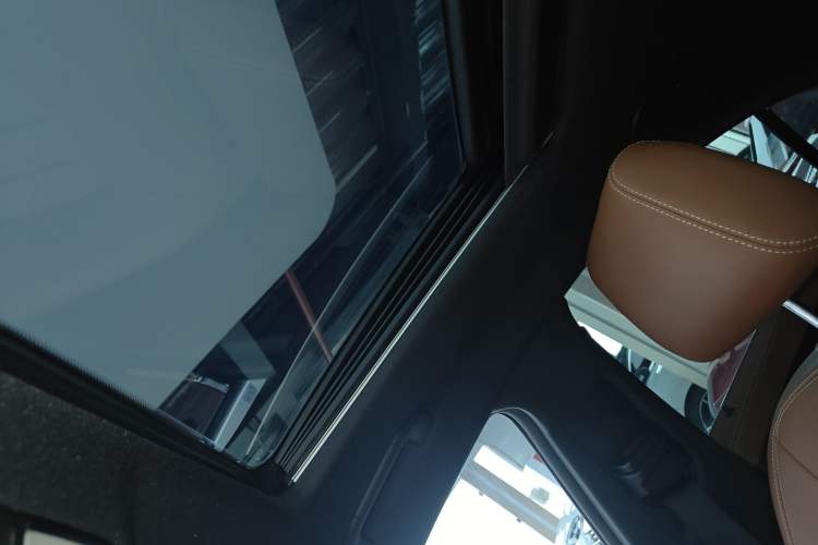 Used Mercedes-Benz CLS 2016 CLS 320 Elegant Edition Headliner