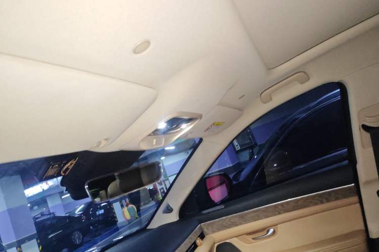 Used Hima AITO M7 2022 1.5T Rear-Drive Comfort Edition Headliner