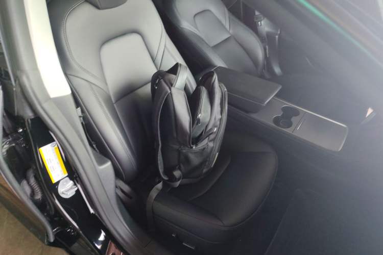 Used Tesla Model 3 2022 Rear-Wheel-Drive Version
