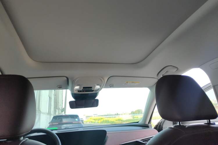 Used Buick Envision 2025 Encore Plus 28T Two-Wheel-Drive Platinum Edition