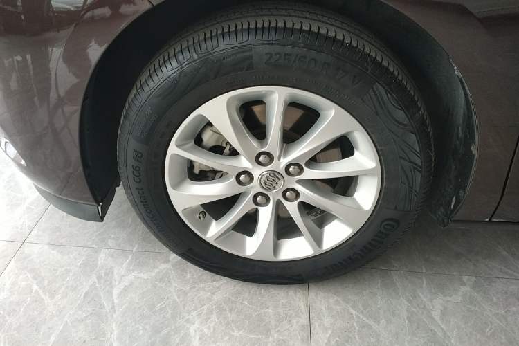 Used Buick GL8 2017 ES 28T Comfort Model China V Standard