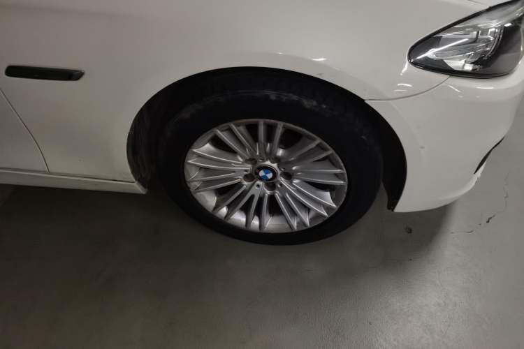 Used BMW 5 Series 2014 525Li Leading Model