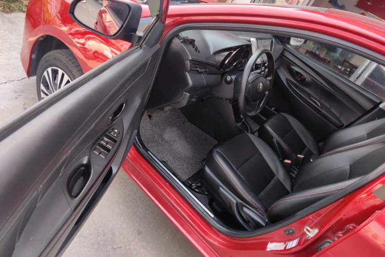 Used Toyota YARiS L Zhi Xiang 2017 1.5E CVT Dynamic Edition Driver Seat