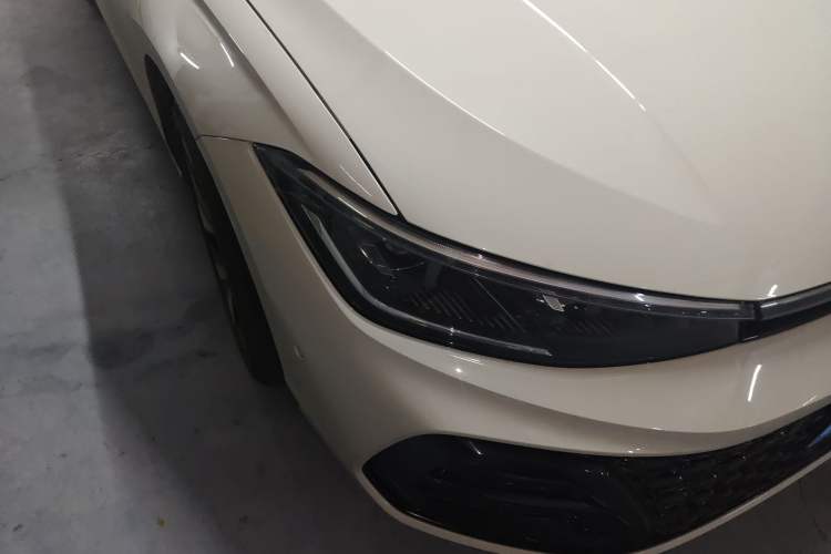 Used Volkswagen Passat 2025 Pro 380TSI Starry Dragon Edition
