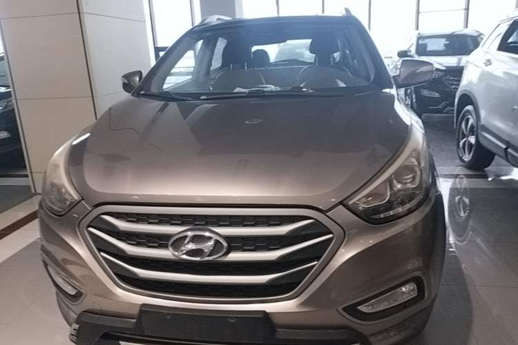 Used Hyundai ix35 2013 2.0L Automatic Two-Wheel Drive Smart GLS China IV Standard
