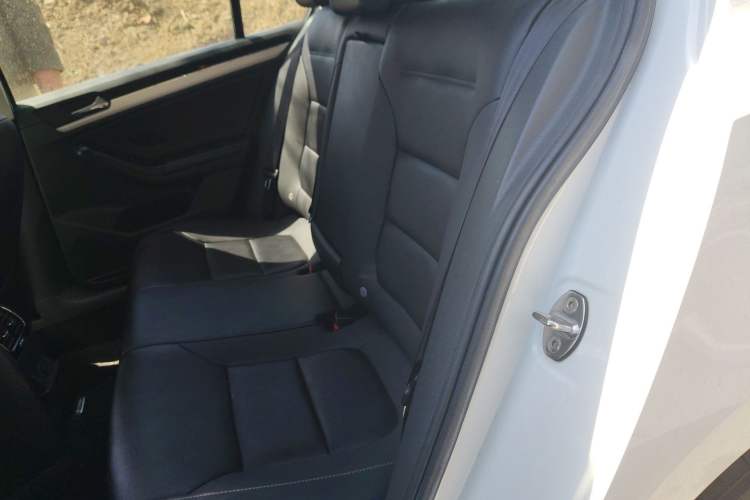 Used Volkswagen Sagitar 2018 1.6L Automatic Comfort Model
