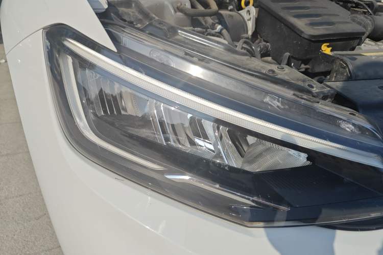 Used Volkswagen Lavida 2023 New Sharp 1.5L Automatic Excellent New Edition Right Front Headlight