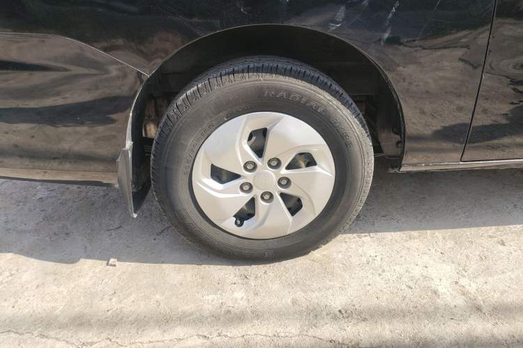 Used JAC Refine M4 2017 2.0T Manual Comfort Version