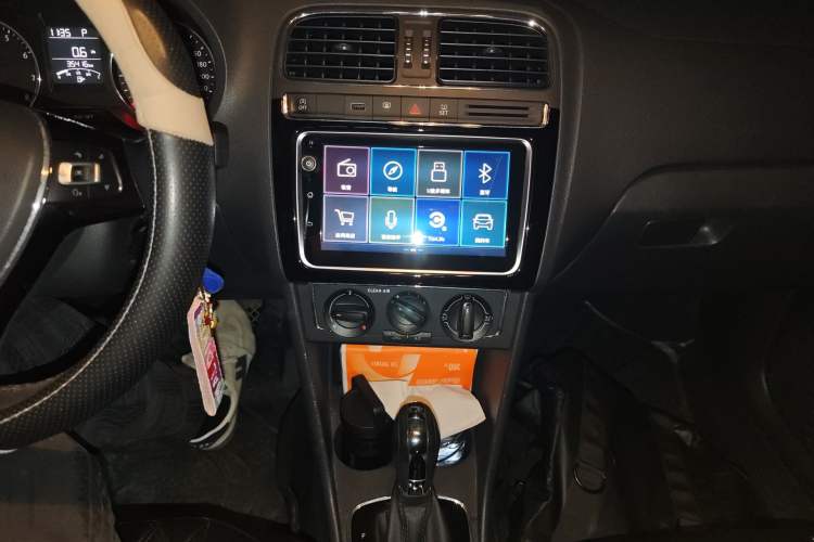 Used Volkswagen Polo 2018 1.5L Automatic Enjoyment Model Audio And AC Panel